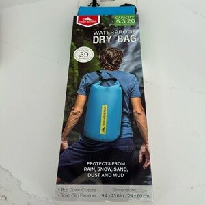 NWT Waterproof blue dry bag